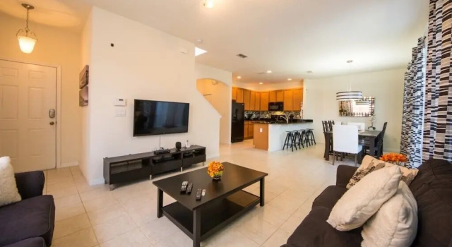 Lovely 4Bd Pool TH Bella Vida Resort-490FDL, Rezerwuj Hotel Hotele w Kissimmee z basenem, Basen