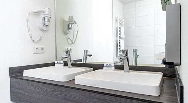 Полулюкс c 1 комнатой PLAZA INN Mannheim