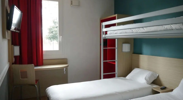 Номер Standard Kyriad Direct Mont De Marsan - St Avit