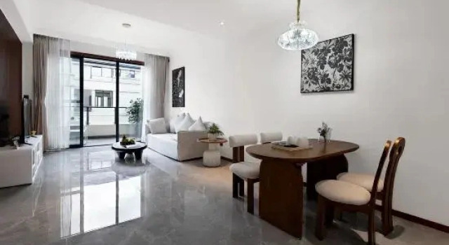 Люкс Tengchong Nuanrenju Hot Spring Homestay (Wenxinglou Branch)