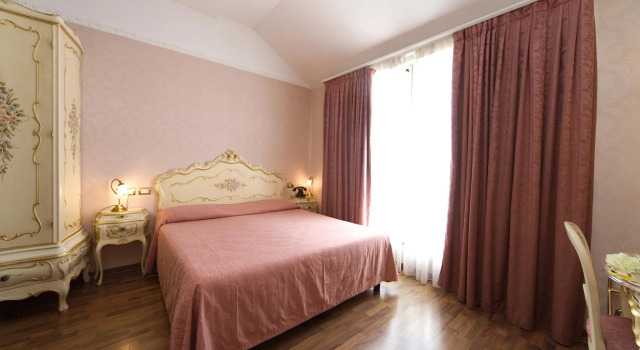 Номер Royal Hotel President