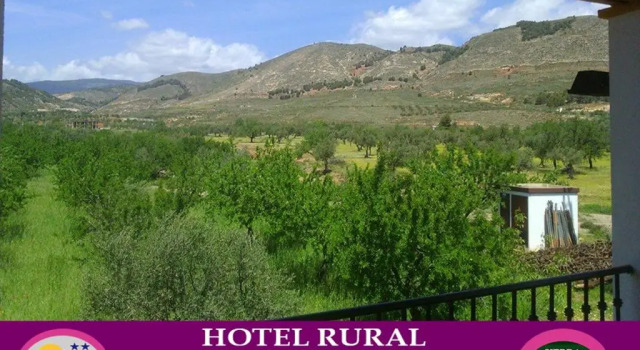 Четырёхместный номер Standard Hotel Rural Familiar Almirez-Alpujarra