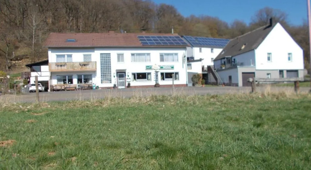 Ferienhaus Neunkirchener- Mühle, Prenota Hotel Daun Vulkan Eifel