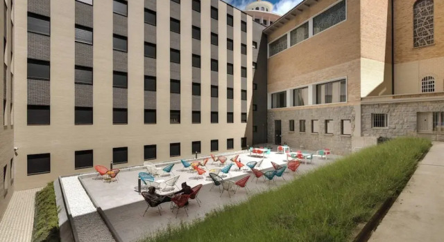 Livensa Living Pamplona, Book Hostel / Vandrerhjem Hostels i Pamplona, Hostel / Vandrerhjem