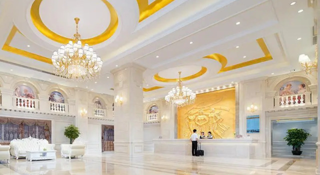 Vienna Hotel Dongguan Chashan High-Speed Railway Station, Rezervasyon Otel Guangdong otoparklı oteller, Otopark