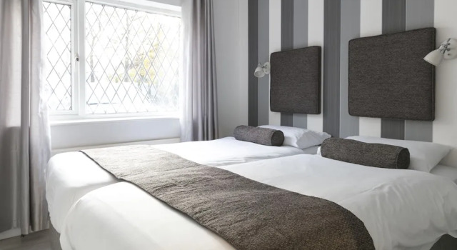 The Addenbrooke's Suite (Peymans)