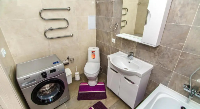 Апартаменты Ernaz Plus Apartments: Promenade Expo