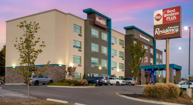 Best Western Plus Executive Residency Antioch Inn