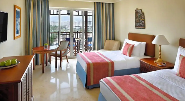 Номер Superior Mövenpick Resort & Residences Aqaba