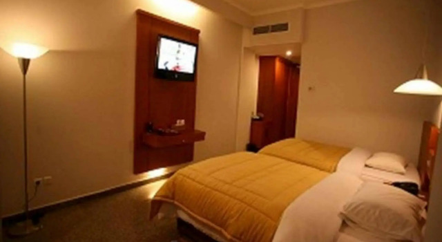 Sahira Butik Hotel, Book Hotel Hotels in Bogor with a Pool, near Kencana Park, Swimming Pool