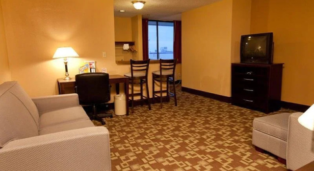 The Atrium Hotel and Conference Center
