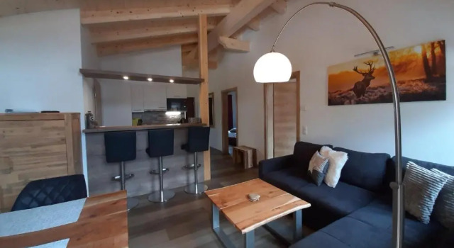 Hochalmbahnen Chalets Rauris 1-07 WE2, Maislaufeldweg1f OG, Забронировать Шале Отели Раурис с парковкой, рядом с Горнолыжный подъемник Кройцбоденбан, Парковка