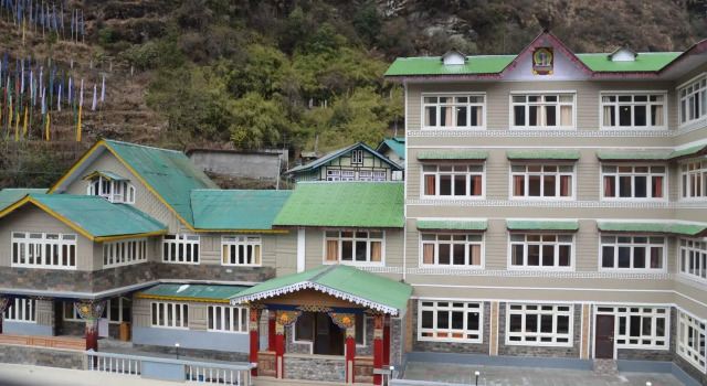 Le Coxy Resort Lachung, Book Resort Hotels in Sikkim with Parking, Parking