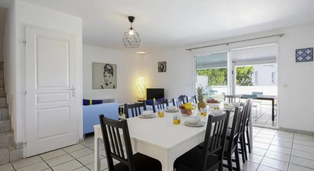 Апартаменты 115 sqm triplex with panoramic terrace close to Bayonne station - Welkeys