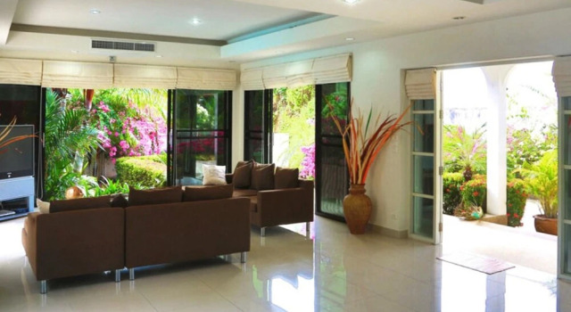 Villa With 4 Bedrooms in Rawai Phuket, With Private Pool, Enclosed Gar, Забронировать Вилла Раваи 