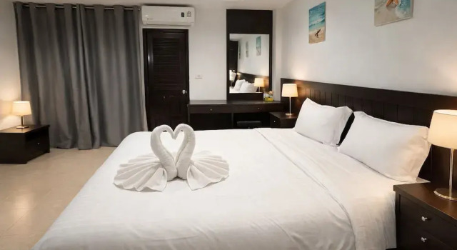 Номер Deluxe Hill Side Patong Hotel