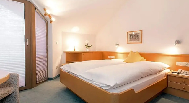 Номер Standard с балконом Hotel Alexandres