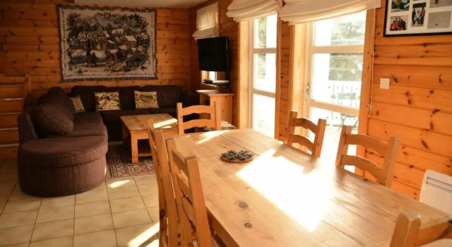 Résidence Hameau - Chalets pour 8 Personnes 57, Забронировать Шале Виллы Араш-ла-Фрас, рядом с Горнолыжный подъемник Молье, Вилла