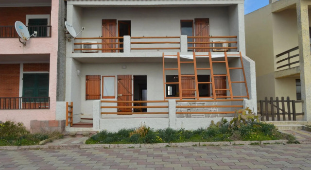 Seafront holiday home twenty meters from the western shore of Sardinia in S'archittu Beach-Casa del Giglio, 예약 호텔 Cuglieri Sardinia South