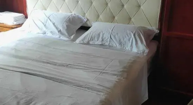 Семейный люкс Qingcheng Guanshan Elegant House Chinese Inn