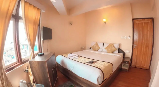 Bon The Rink Heritage, Varaa Hotelli Hotellit West Bengal aamiaisella, Aamiainen