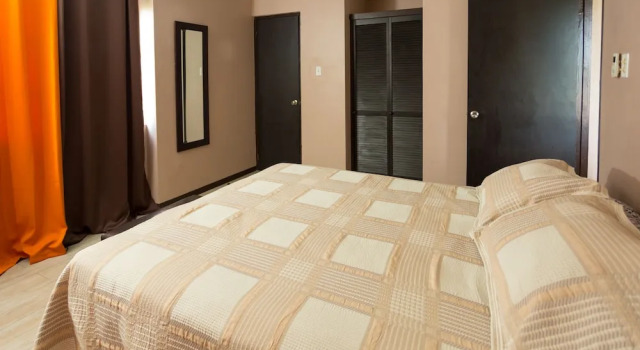 Апартаменты Executive New Kingston CA Guest Apartment VI