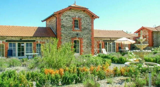 Апартаменты с 2 комнатами Domaine dEssendiéras