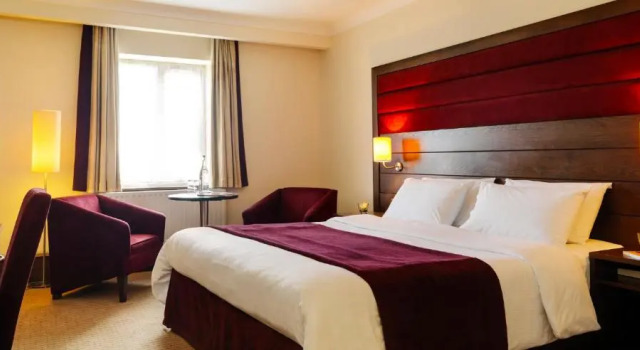Одноместный номер Standard Cavan Crystal Hotel