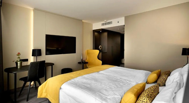 Двухместный номер Deluxe COURT HOTEL