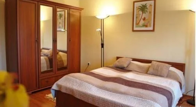 Apartment Villa Attila, Book Lejlighed Hoteller i Western Transdanubia med parkering, Parkering