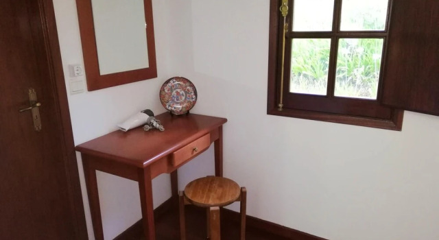 House With 2 Bedrooms in Camacha, With Wonderful Mountain View, Enclos, Rezervați Hotel Camacha Insulele Madeira