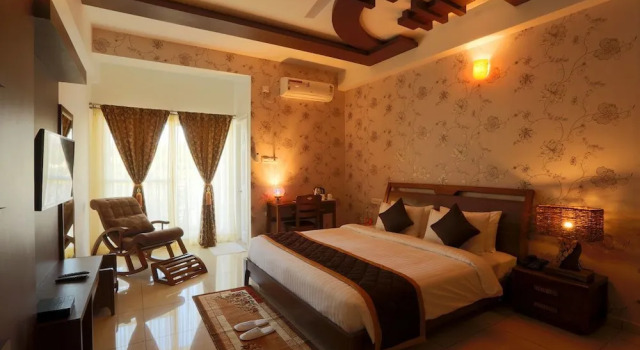High Sky Blue Ridge, Забронировать Отель Отели штата Махараштры 3 звезды, 3*
