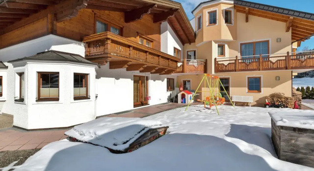 Апартаменты Apartment in Altenmarkt near Ski Slopes