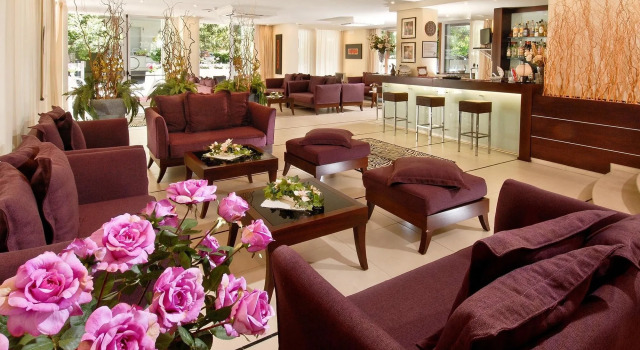 Hotel Pacific