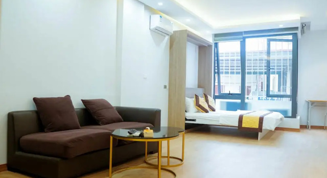 Апартаменты с 2 комнатами с балконом Green House Service Apartment