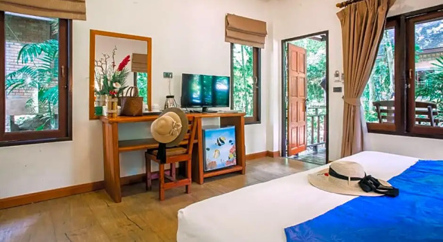 Двухместный номер Deluxe The Vatika Resort and Spa
