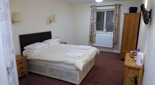 The Belfry Hotel, Rezervasyon Otel Merseyside otoparklı oteller, Otopark
