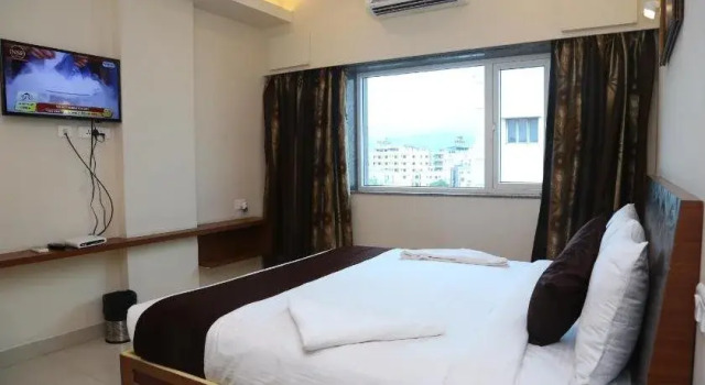 Hotel Skml Grand