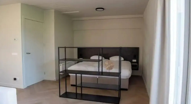Студия Deluxe Boutique Hotel Herbergh Amsterdam Airport FREE PARKING