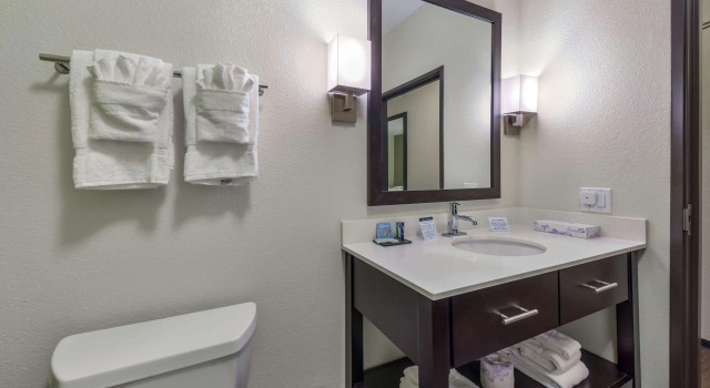 Четырёхместный номер Standard Sleep Inn & Suites Fort Worth - Fossil Creek