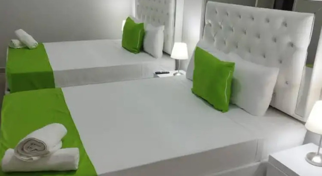 Четырёхместный номер Standard Hotel BM-17  Cerca Al Mar