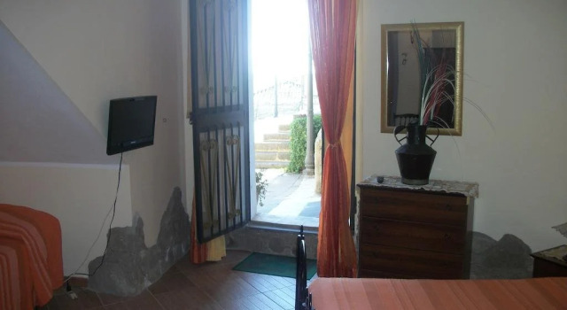 Il Maniero, Book Hotel Calatabiano Etna