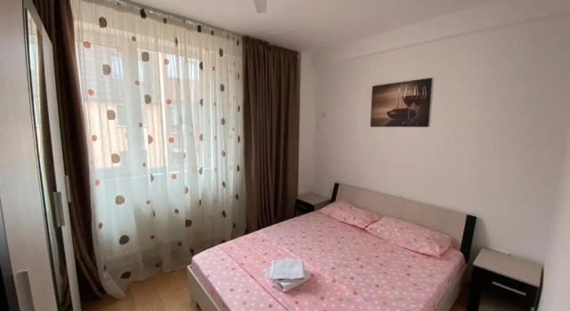 R&C Relax Apartment 77, Rezerwuj Apartament Hotele w Ilfov z parkingiem, Parking