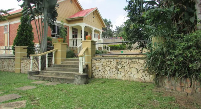 Cottage Namugongo Hotel