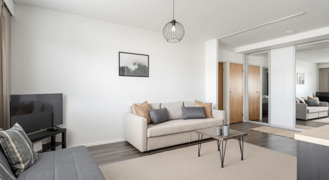 1BR next to Railway Station & Nokia Arena, Забронировать Апартаменты/квартира Тампере Западная Финляндия, рядом с Finnish Hockey Hall of Fame