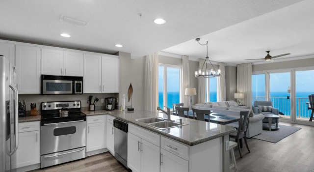 Grandview East 1601 - Azure Paradise