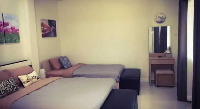 CHECK IN Eatery guest room for 3, Забронировать Гостевой дом Сукхотхай 