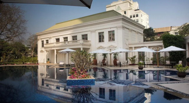 DLF Club 4