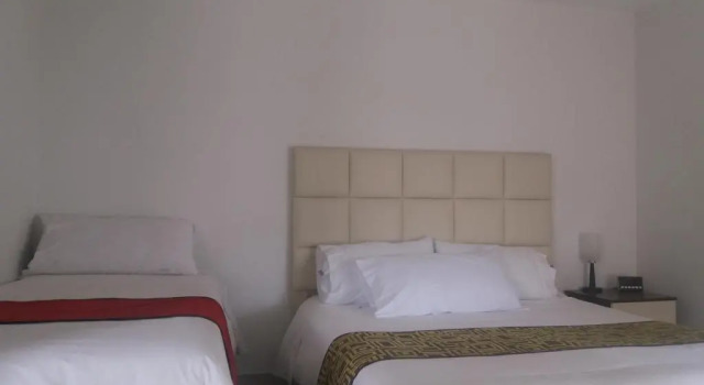 Трёхместный номер Standard с балконом Hotel Ipanema Meridian