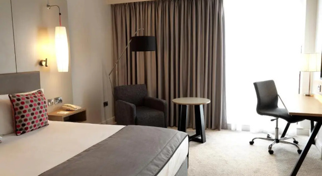 Двухместный люкс клубный c 1 комнатой Crowne Plaza Harrogate by IHG